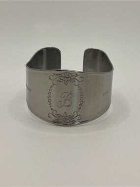 New Custom Craft Stainless Steel Napkin Rings Set of 8 Monogrammed B Floral